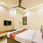 Fabhotel Just Inn - Nr Lajpat Nagar Market